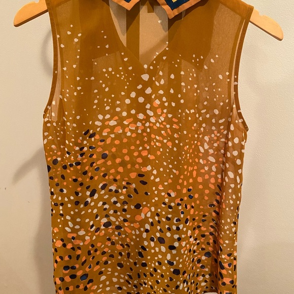 Sleeveless small cabi blouse - Picture 5 of 7